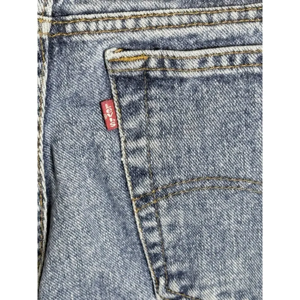 Levis levi 550